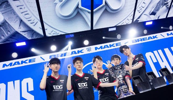 的基础上 的基础上